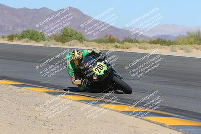 media/Oct-30-2022-CVMA (Sun) [[fb421c3cec]]/Race 11 Amateur Supersport Open/